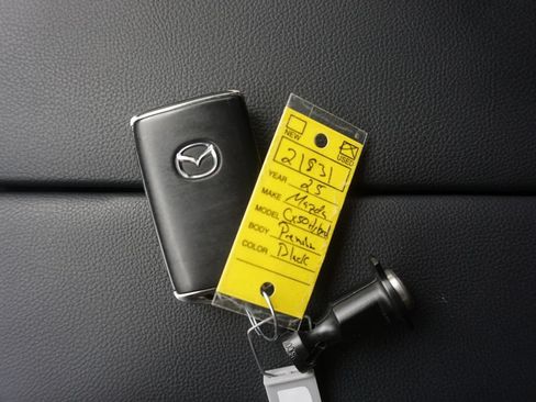 Used 2025 MAZDA CX-50 AWD 2.5 Hybrid w/ Premium Pkg image 32