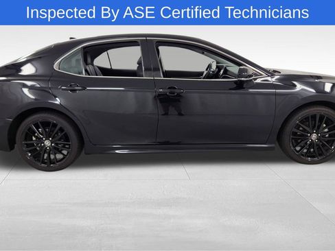 Used 2024 Toyota Camry XSE FWD image 2
