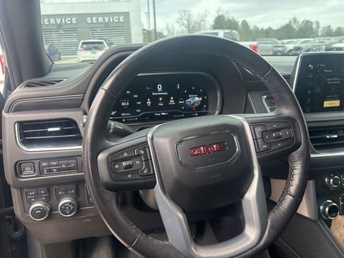 Used 2022 GMC Yukon SLT w/ SLT Luxury Package image 26