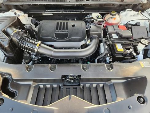 Used 2024 Chevrolet Blazer Premier FWD image 31