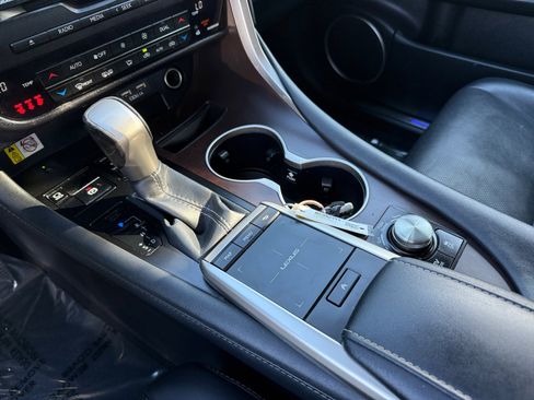 Used 2022 Lexus RX 450h AWD w/ Premium Package image 16