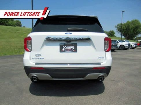 Used 2023 Ford Explorer Limited image 16