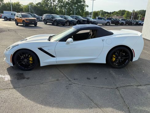 Used 2014 Chevrolet Corvette Stingray Convertible w/ 3LT Preferred Equipment Group RWD image 4