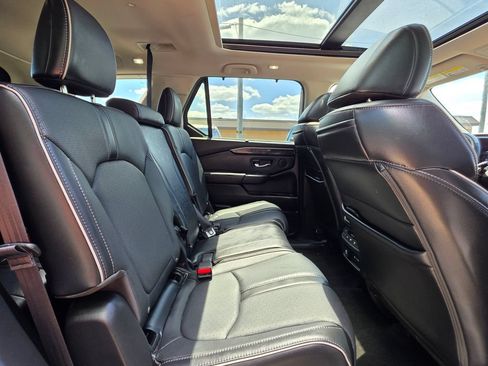 Used 2024 Honda Pilot Elite image 27