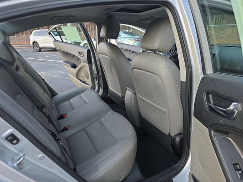 Used 2016 Kia Forte EX w/ EX Premium Package image 11