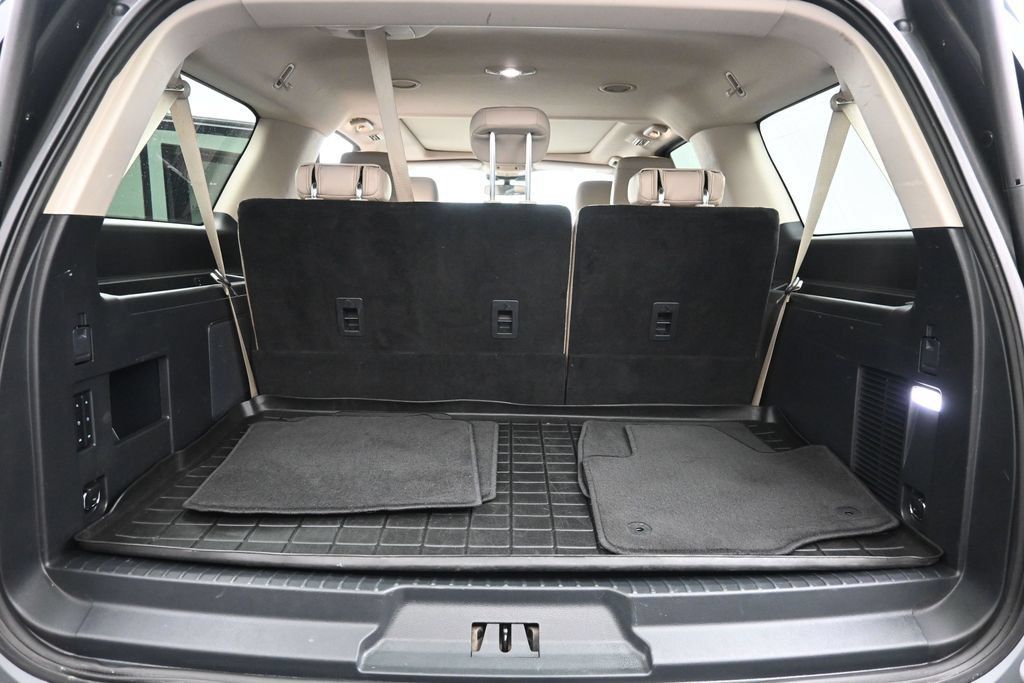 Used 2023 Ford Expedition Max Limited AWD/4WD image 4