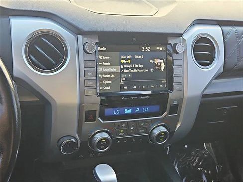 Used 2021 Toyota Tundra Platinum AWD/4WD image 15