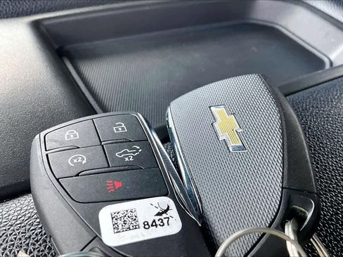 Used 2024 Chevrolet Silverado 1500 Custom w/ Turbomax Blackout Package image 14