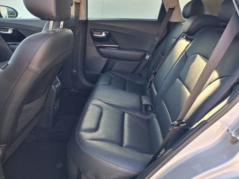 Used 2018 Kia Niro Touring w/ Paint Protection Package image 24