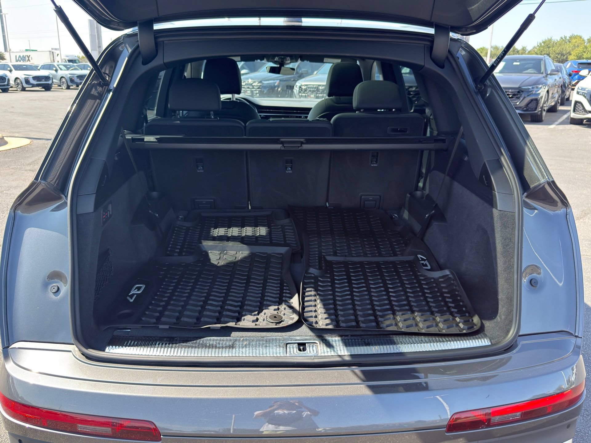 Used 2021 Audi Q7 2.0T Premium Plus w/ Executive Package AWD/4WD image 6
