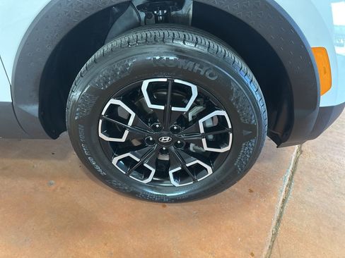 Certified 2022 Hyundai Santa Cruz SEL Premium image 10