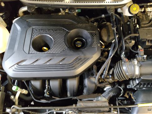 Used 2021 Ford EcoSport S AWD/4WD image 30