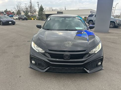 Used 2017 Honda Civic Sport image 8