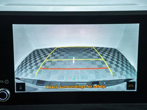 Certified 2025 Toyota Tacoma SR image 39