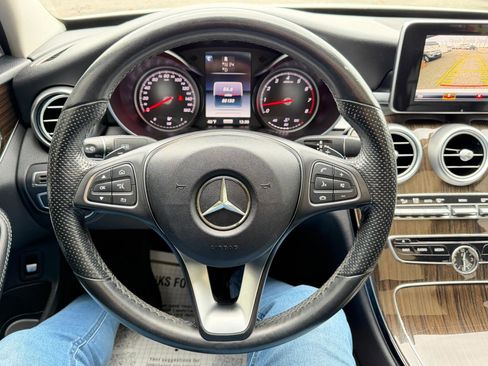 Used 2017 Mercedes-Benz C 300 4MATIC Sedan image 64