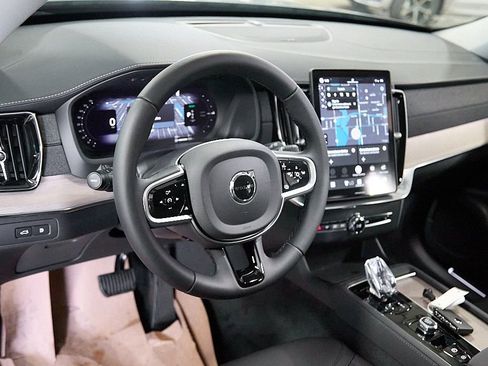 New 2026 Volvo XC90 T8 Plus w/ Protection Package image 13