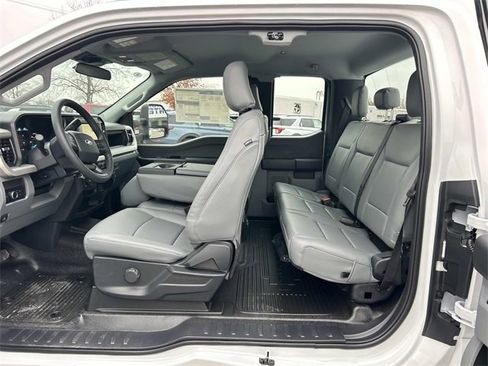 New 2026 Ford F250 XL image 17