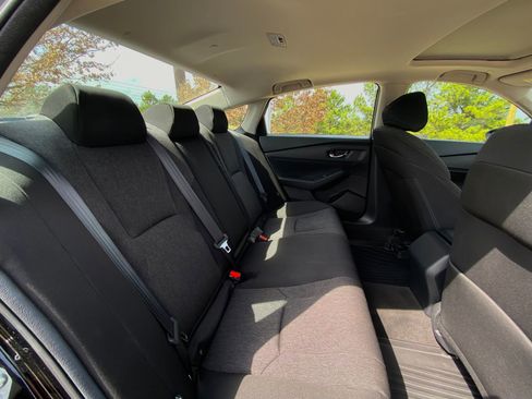 Used 2023 Honda Accord EX image 32