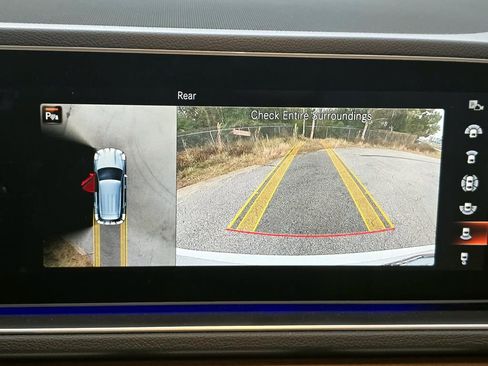 Used 2021 Mercedes-Benz GLE 350 w/ 3rd Row Seat Package image 20