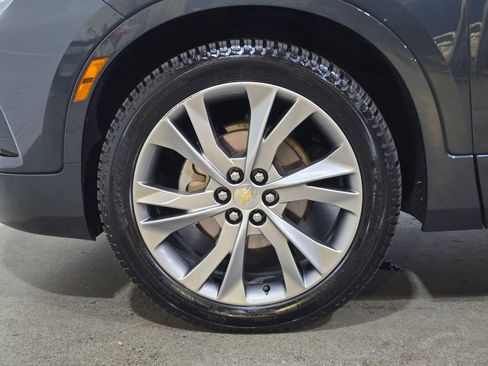 Used 2019 Chevrolet Blazer Premier w/ Sun and Wheels Package image 8