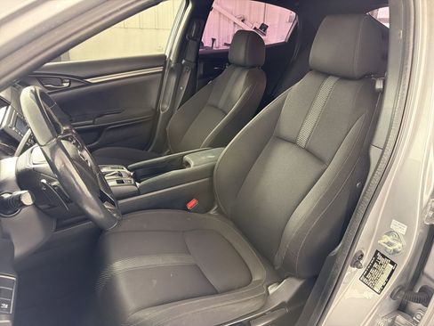 Used 2019 Honda Civic Sport image 5