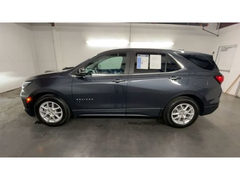 Used 2022 Chevrolet Equinox LT image 5