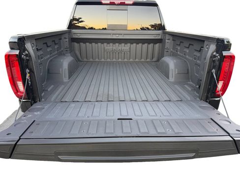 Used 2026 GMC Sierra 1500 Denali AWD/4WD image 16
