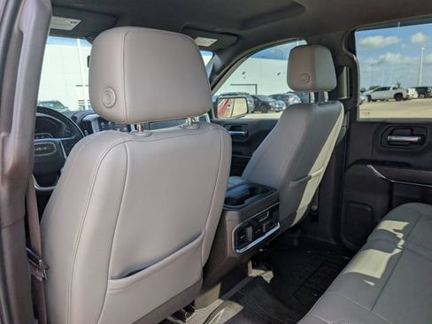 Used 2019 GMC Sierra 1500 SLT AWD/4WD image 24