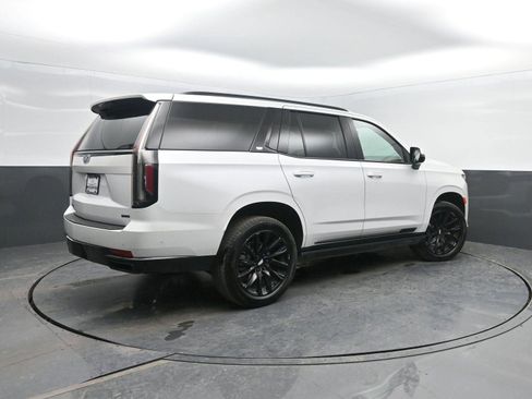 Used 2023 Cadillac Escalade Sport Platinum w/ LPO, ONYX Package image 2