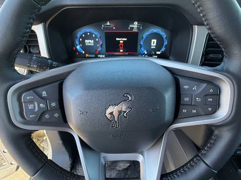 New 2025 Ford Bronco Outer Banks image 18