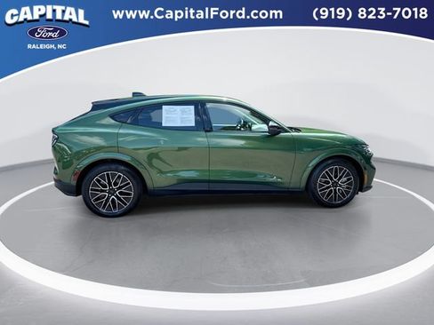Certified 2025 Ford Mustang Mach-E Premium AWD/4WD image 9