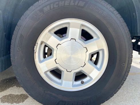 Used 2004 GMC Yukon XL SLT w/ Preferred Equipment Group RWD image 12