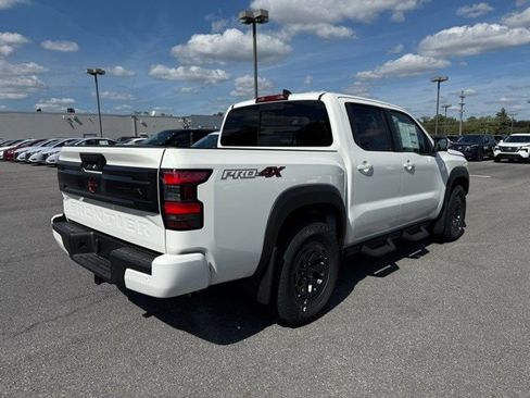 New 2026 Nissan Frontier PRO-4X w/ Pro-4x Convenience Package image 5