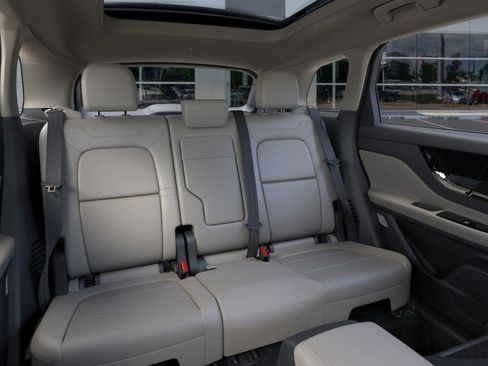 New 2026 Lincoln Corsair Grand Touring image 11