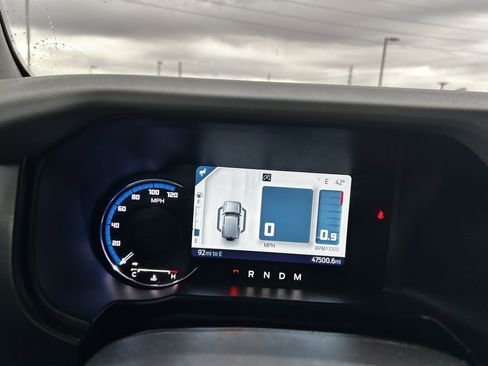 Used 2022 Ford Bronco Badlands image 17