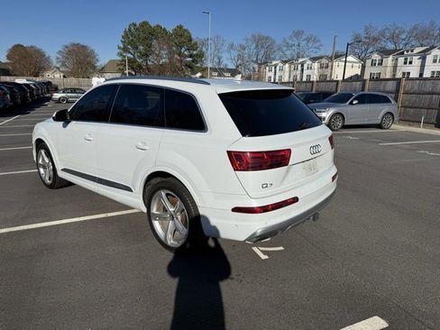 Used 2019 Audi Q7 3.0T Prestige w/ Prestige Package image 6