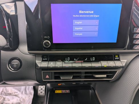 New 2026 Toyota Camry Hybrid image 13