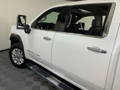 Used 2023 GMC Sierra 2500 Denali w/ Denali Ultimate Package image 44