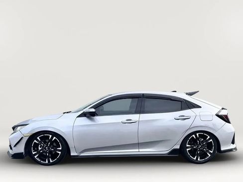 Used 2018 Honda Civic Sport image 19