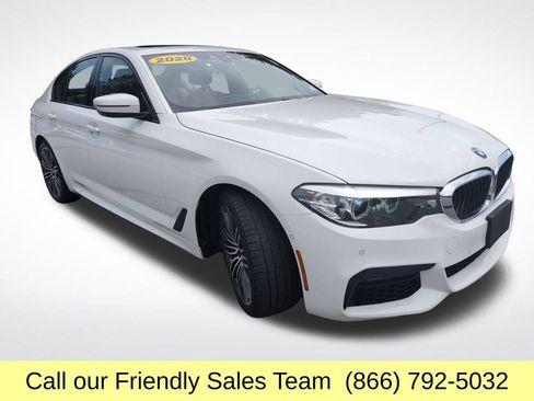 Used 2020 BMW 530i xDrive w/ M Sport Package AWD/4WD image 9