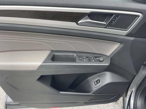 Certified 2023 Volkswagen Atlas SE w/ Panoramic Sunroof Package FWD image 20