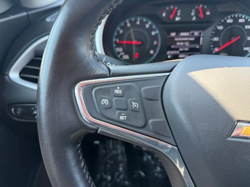 Used 2020 Chevrolet Malibu RS FWD image 22