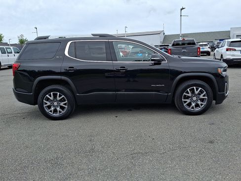 Used 2023 GMC Acadia SLT w/ Preferred Package AWD/4WD image 7