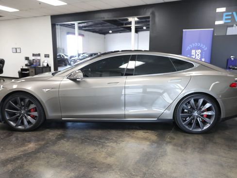 Used 2015 Tesla Model S P85D AWD/4WD image 11
