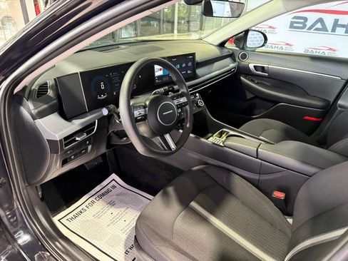 Used 2025 Hyundai Sonata SEL FWD image 34