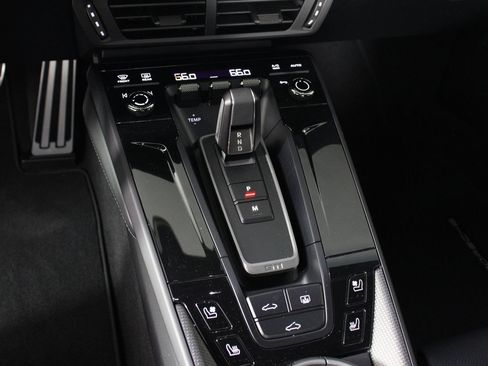 Certified 2025 Porsche 911 Carrera S RWD image 18