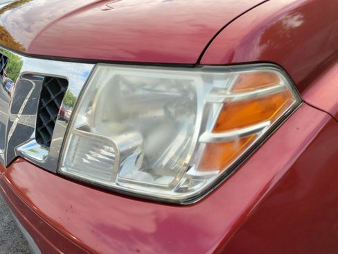Used 2018 Nissan Frontier SV RWD image 4