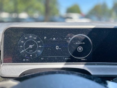 Used 2024 Kia Seltos S FWD image 17