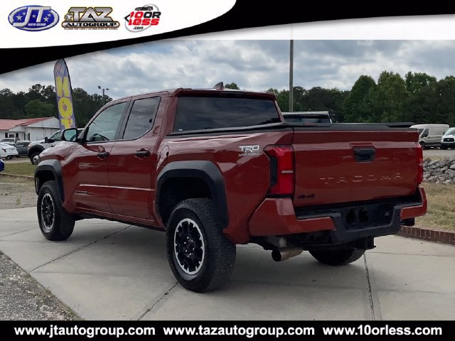 Used 2025 Toyota Tacoma TRD Off-Road AWD/4WD image 5
