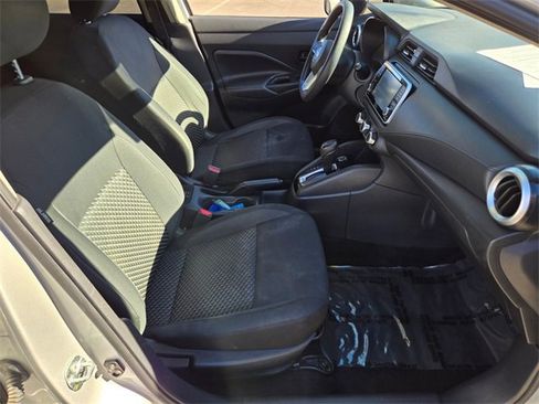 Used 2020 Nissan Versa S image 20